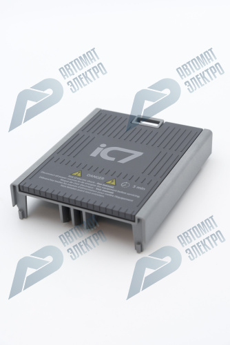 Крышка клеммника iC7 FA02a 136B2056 Крышка клеммника iC7 FA02a 136B2056