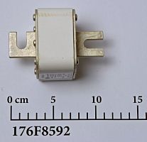 Предохранитель сверхбыстрый 900AMP 700V 176F8592